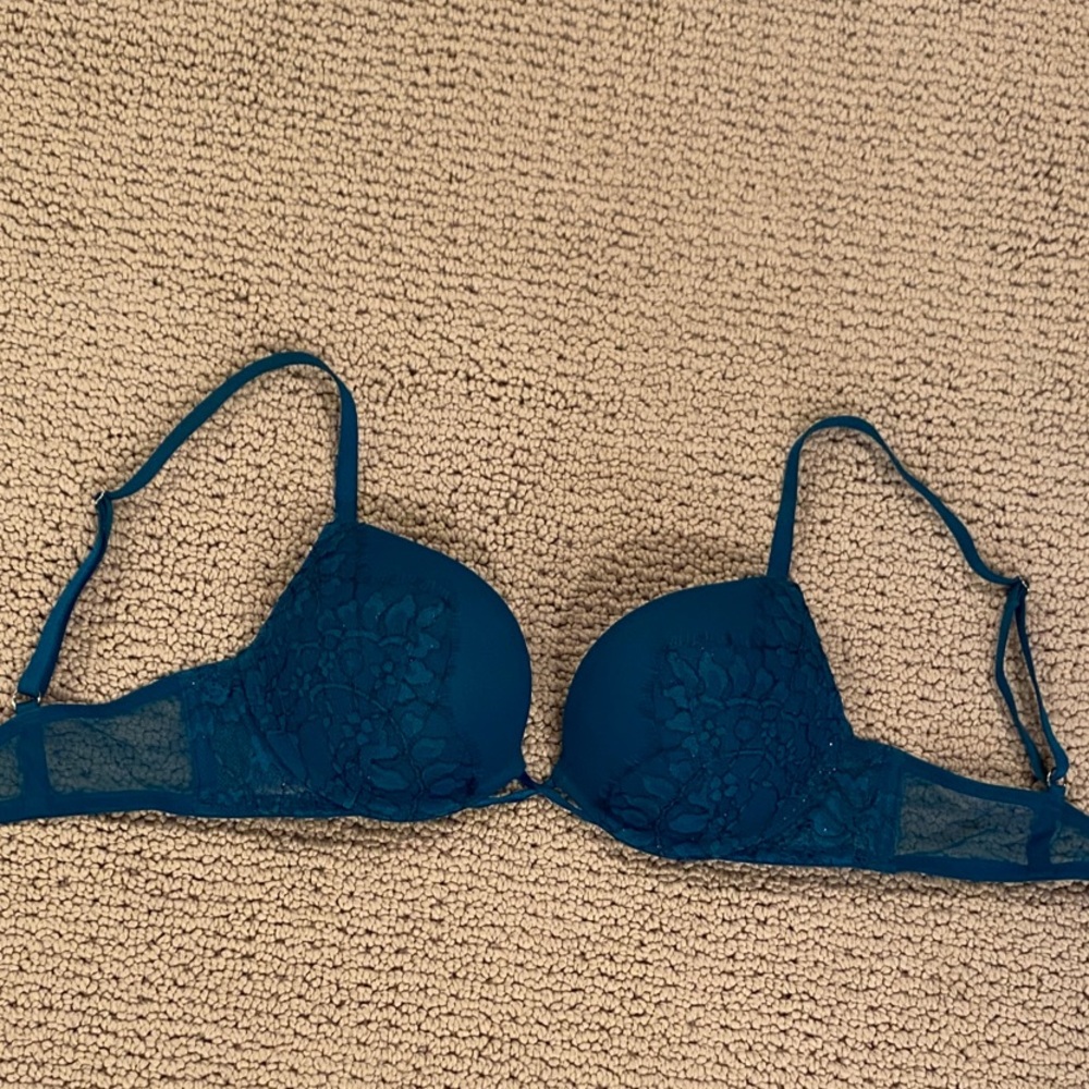 Victoria's Secret Teal Lace Bra